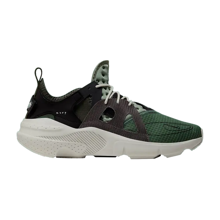 

Кроссовки Nike Huarache Type 'Olive', зеленый