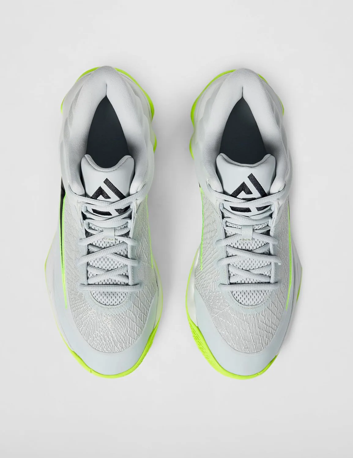 Кроссовки для баскетбола Nike Giannis Immortality 4 для взрослых унисекс, светло-серебристый/черный — фото 4