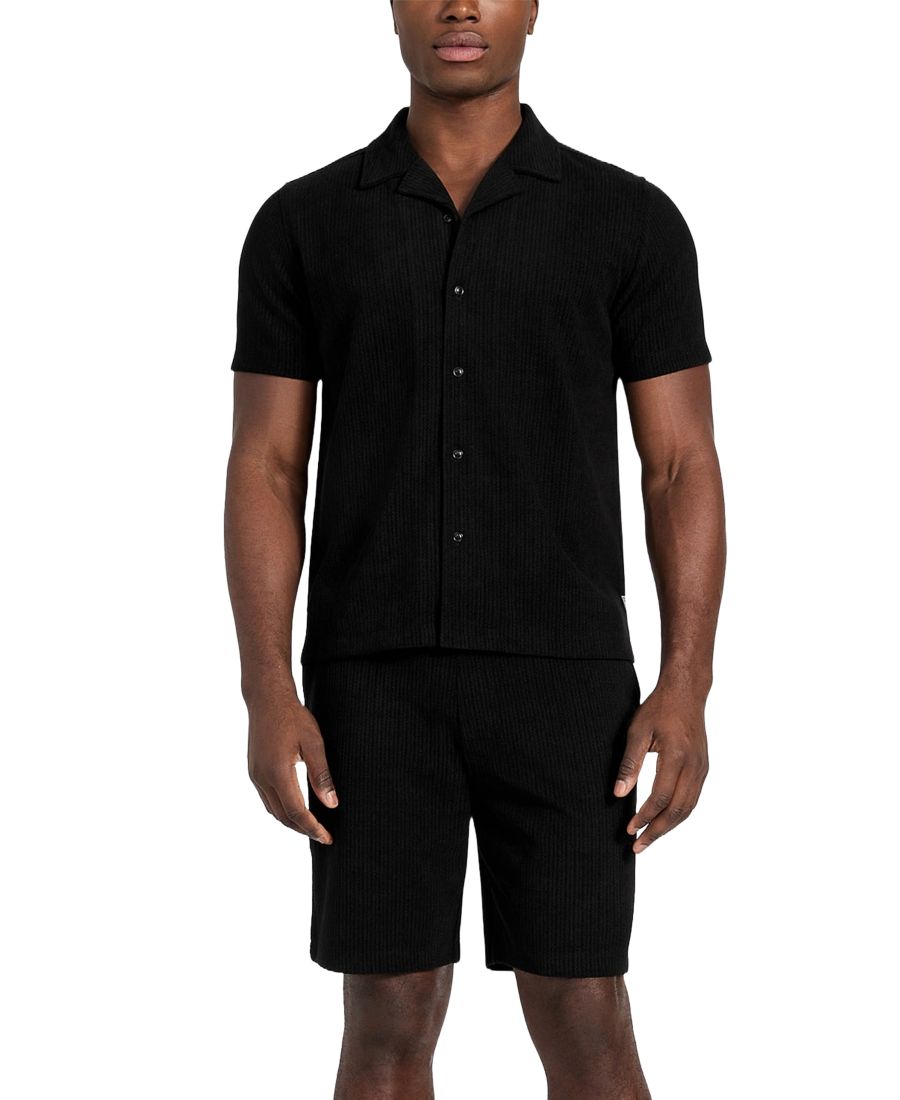 

Мужские шорты Baron из фактурного трикотажа GUESS, Jet Black