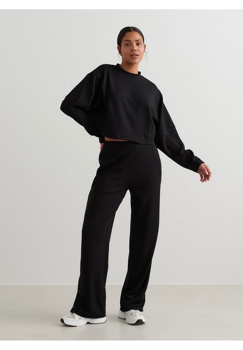 

Брюки COMFY BUTTONED aim’n®, черный