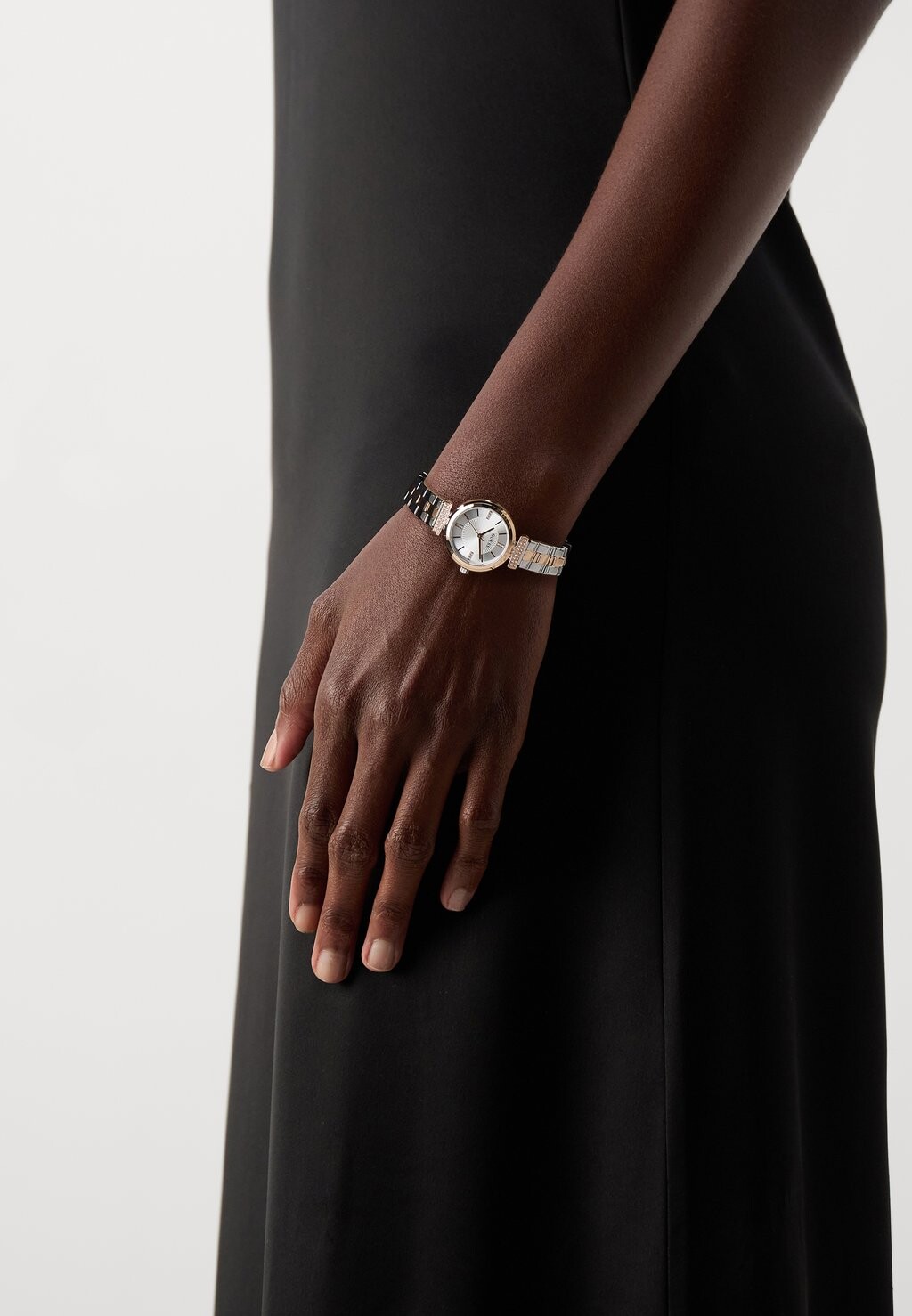 

Часы ARRAY Guess, серебристый