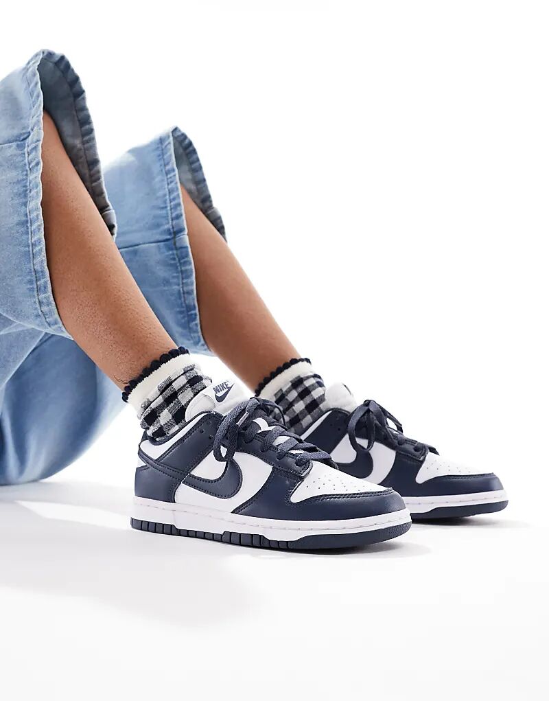 Кроссовки Nike Dunk Low NN белого и темно-синего цветов