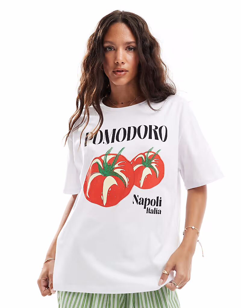

Футболка Pieces oversize с принтом Pomodoro белого цвета