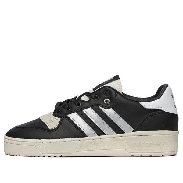 

Кроссовки соперничество низкое Adidas, черный