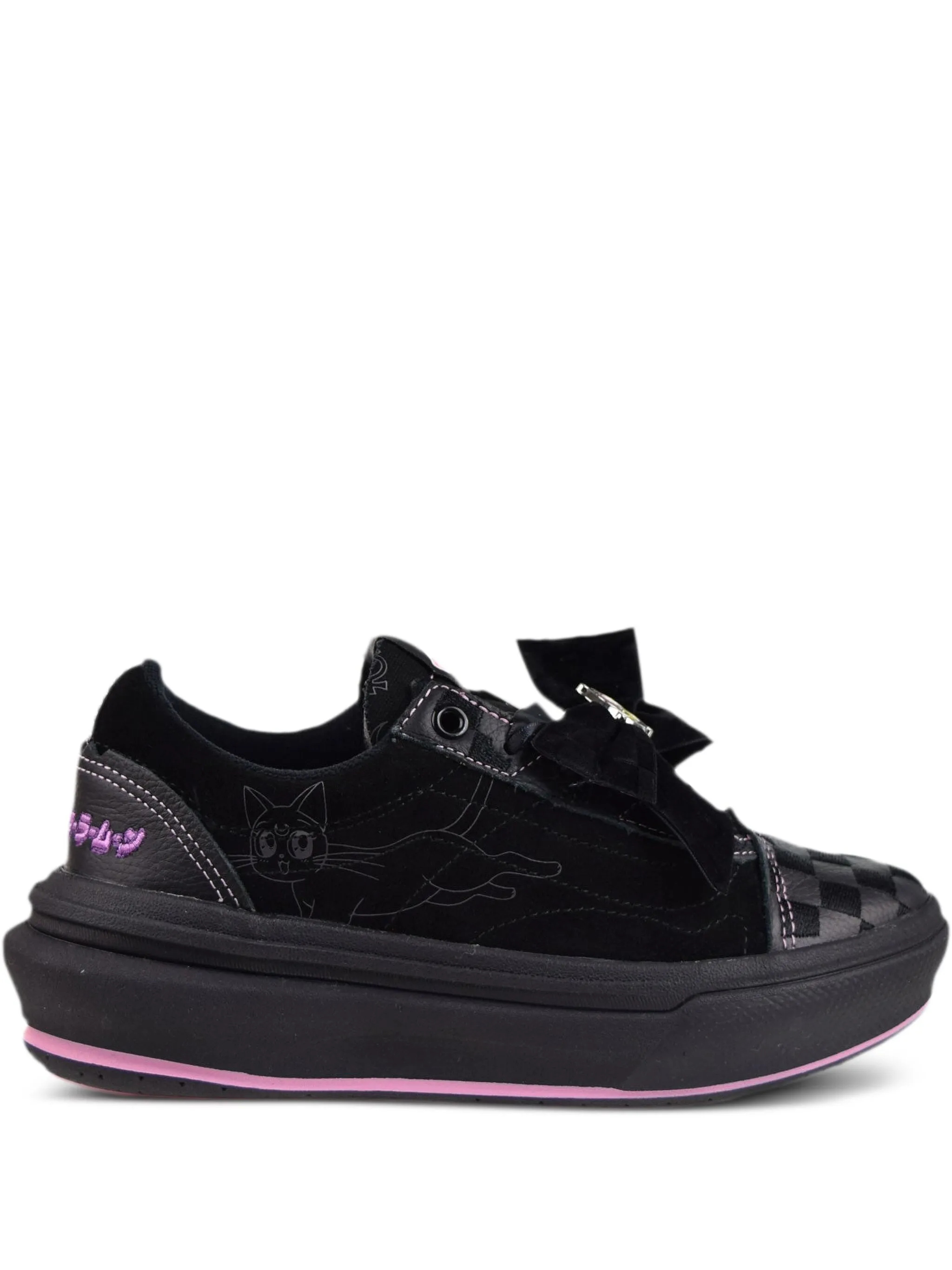 

Кеды Old Skool Overt ComfyCush из коллаборации с Sailor Moon Vans, черный