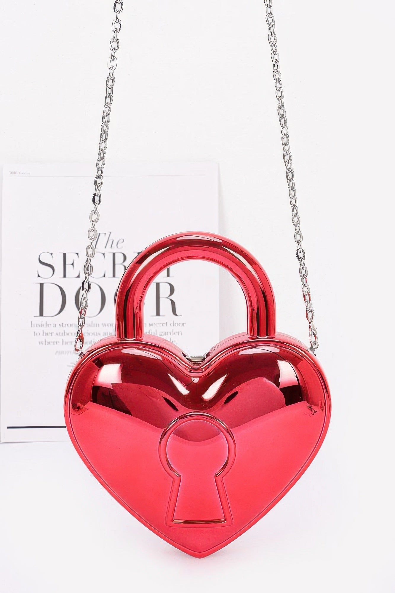 

Металлическая акриловая сумка FASHNZFAB, красный