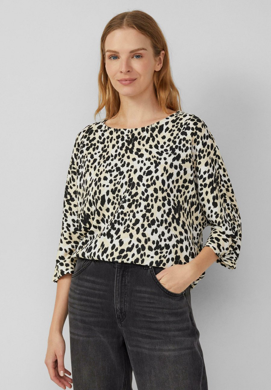 

Топ s.Oliver MIT 3/4 FLEDERMAUSÄRMELN UND ALL OVER, Creme/Beige