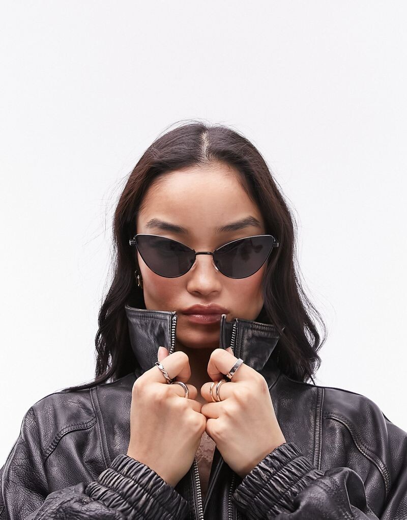 

Черные солнцезащитные очки «кошачий глаз» Topshop Hibiscus без оправы