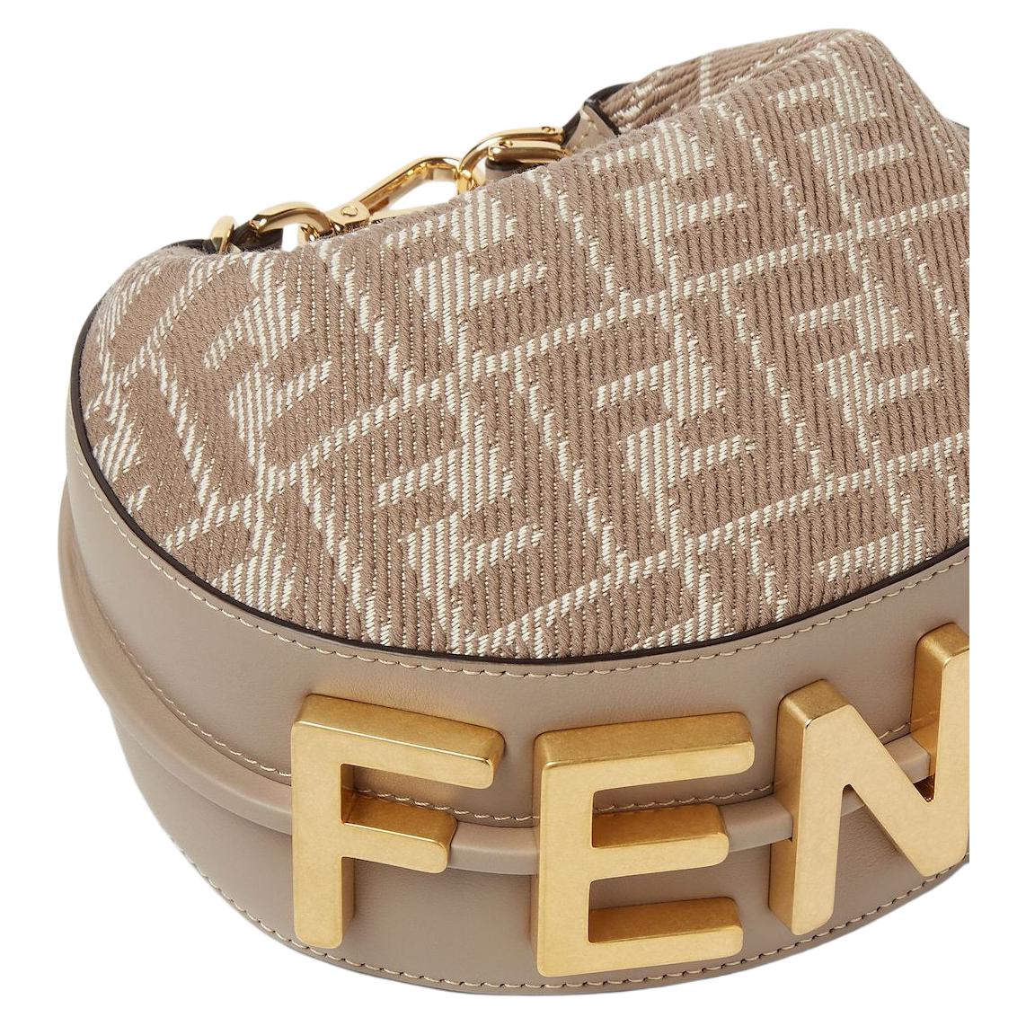 FENDI Графитовая тканевая полумесяц сумка мини женская серая — фото 4