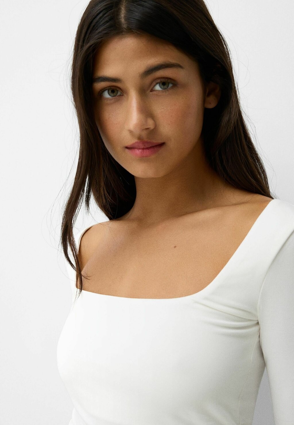 

Топ с длинными рукавами LONG SLEEVE Bershka, белый