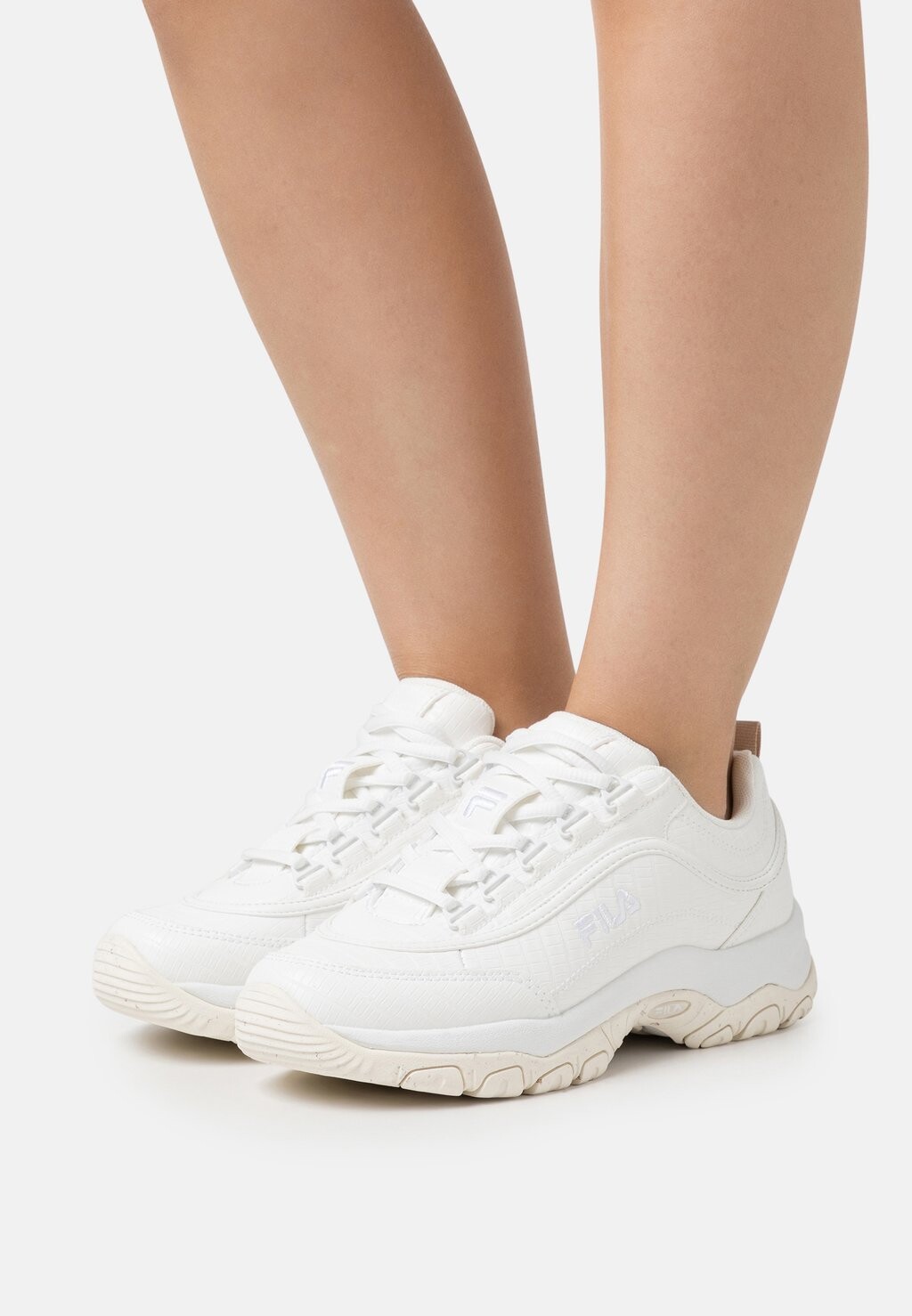 

Низкие кроссовки MEDICO FOOTWEAR FASHION Fila, белый