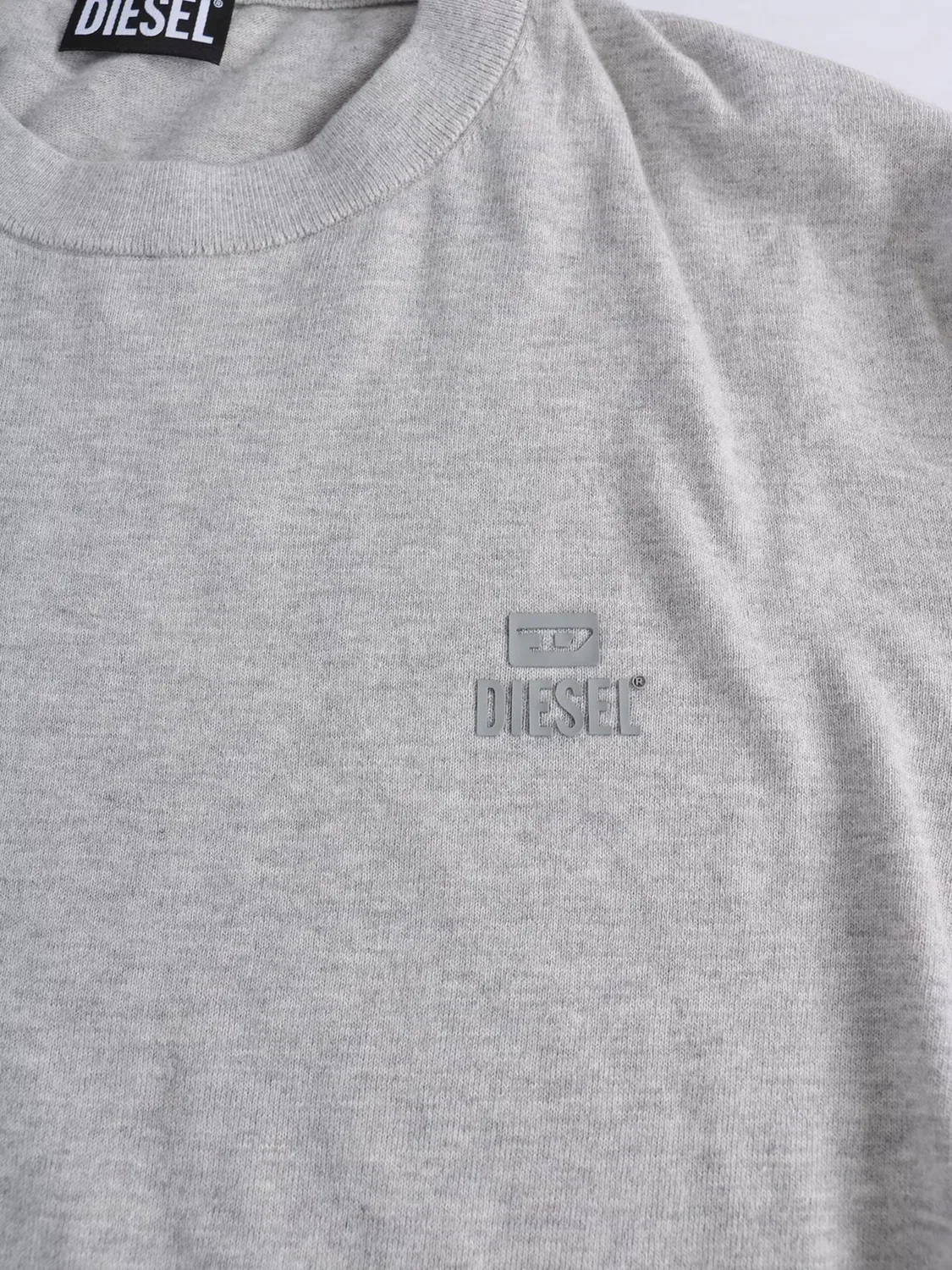 Свитер Diesel K-FREEX-NEWPRINT серого цвета — фото 2