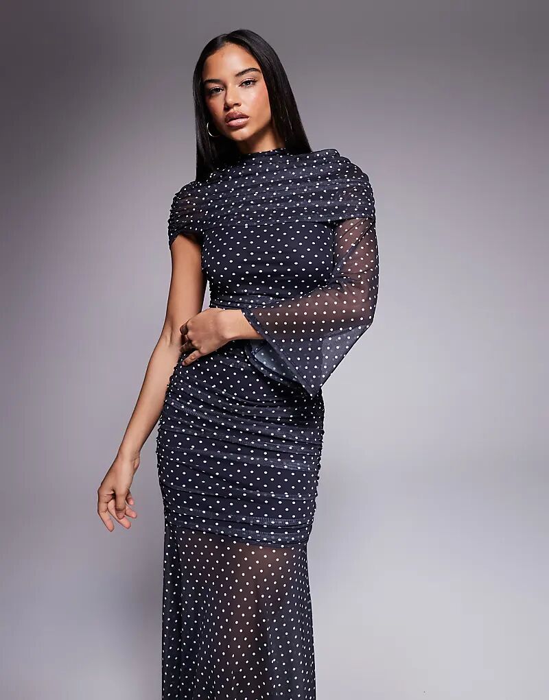

Платье-накидка макси ASOS DESIGN с сетчатым принтом и драпировкой на плечах, асимметричное, в темно-синий горошек
