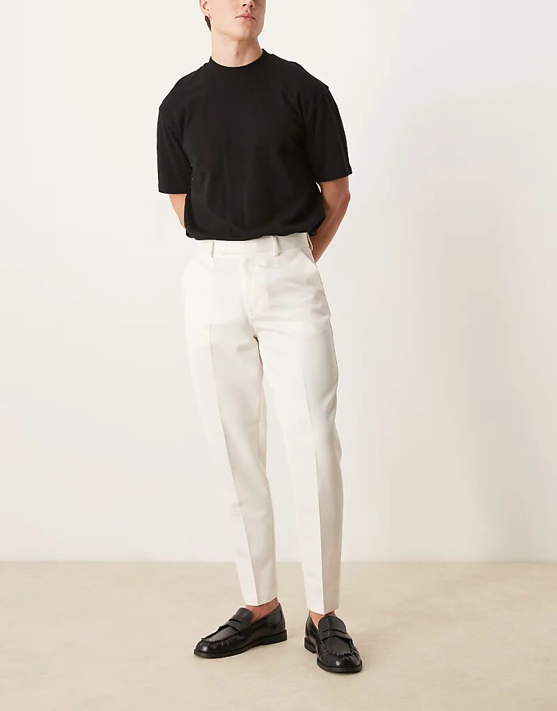 

Элегантные зауженные брюки бежевого цвета ASOS DESIGN