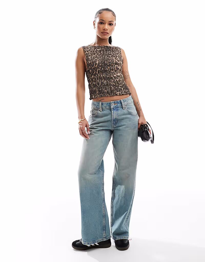 

Мешковатые джинсы ASOS DESIGN Petite широкого кроя бледно-голубого цвета
