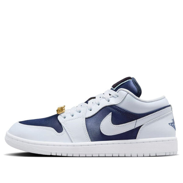 Кроссовки 1 low se 'football grey white gym red midnight navy' Air Jordan, серый