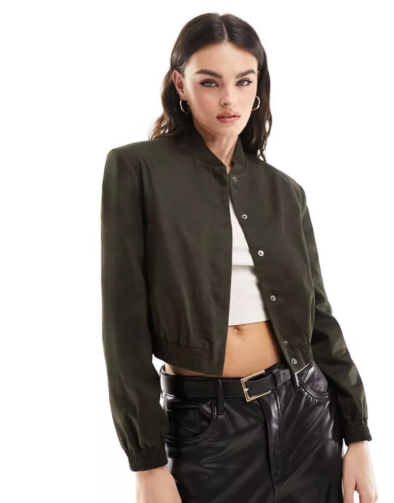 

Элегантный бомбер цвета хаки с усиленными плечами ASOS