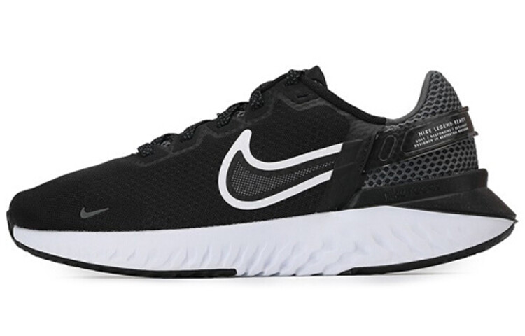 

Кроссовки Nike Legend React 3 для женщин
