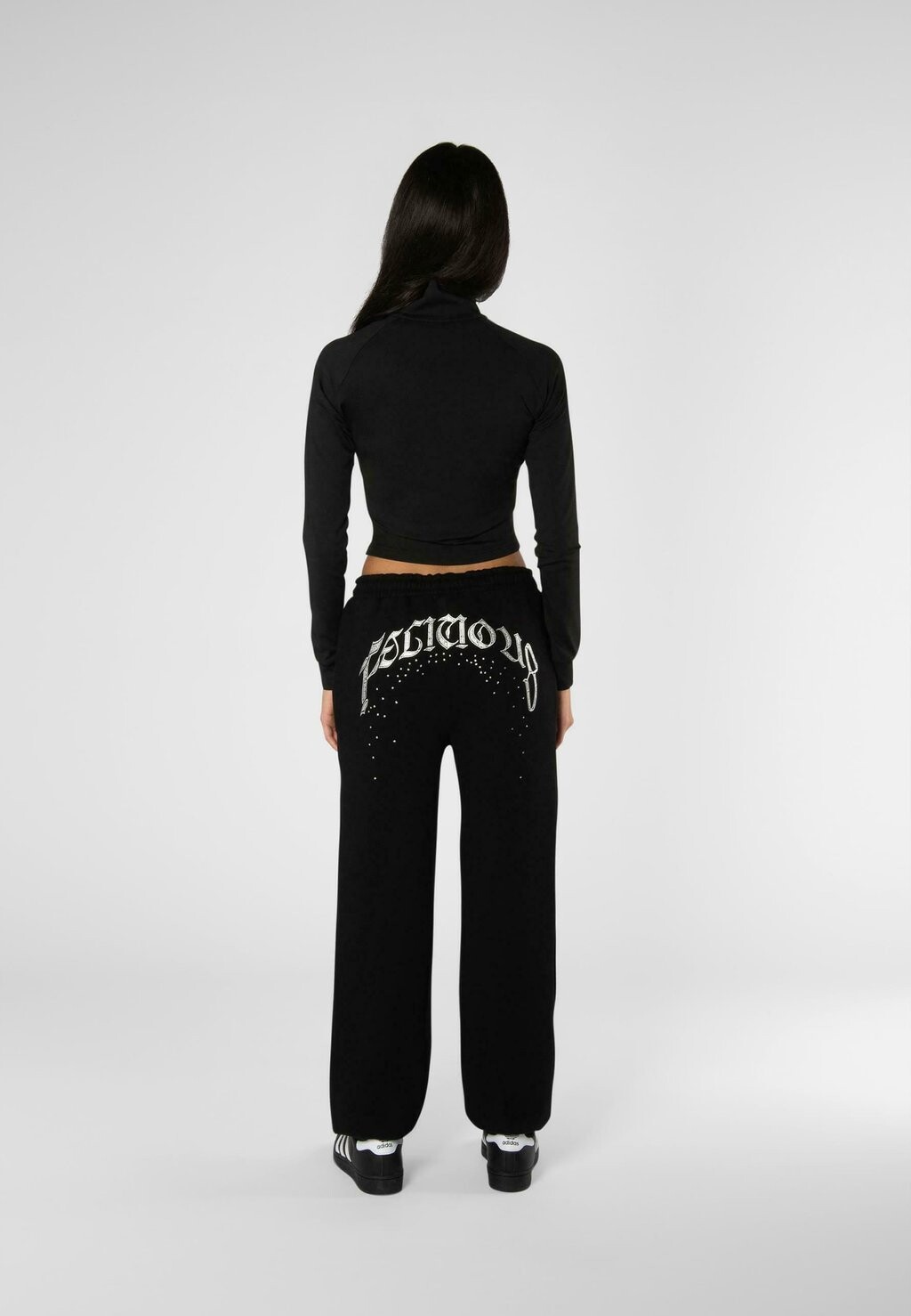 

Толстовка на молнии CROPPED FELICIOUS, черный