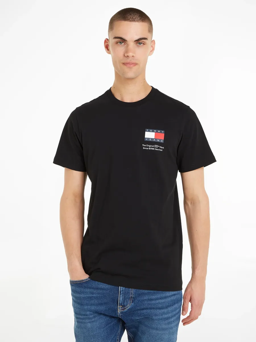 

Футболка Tommy Jeans Plus "TJM SLIM ESSENTIAL FLAG TEE EXT", с надписью логотипа Tommy Jeans, большие размеры, черный
