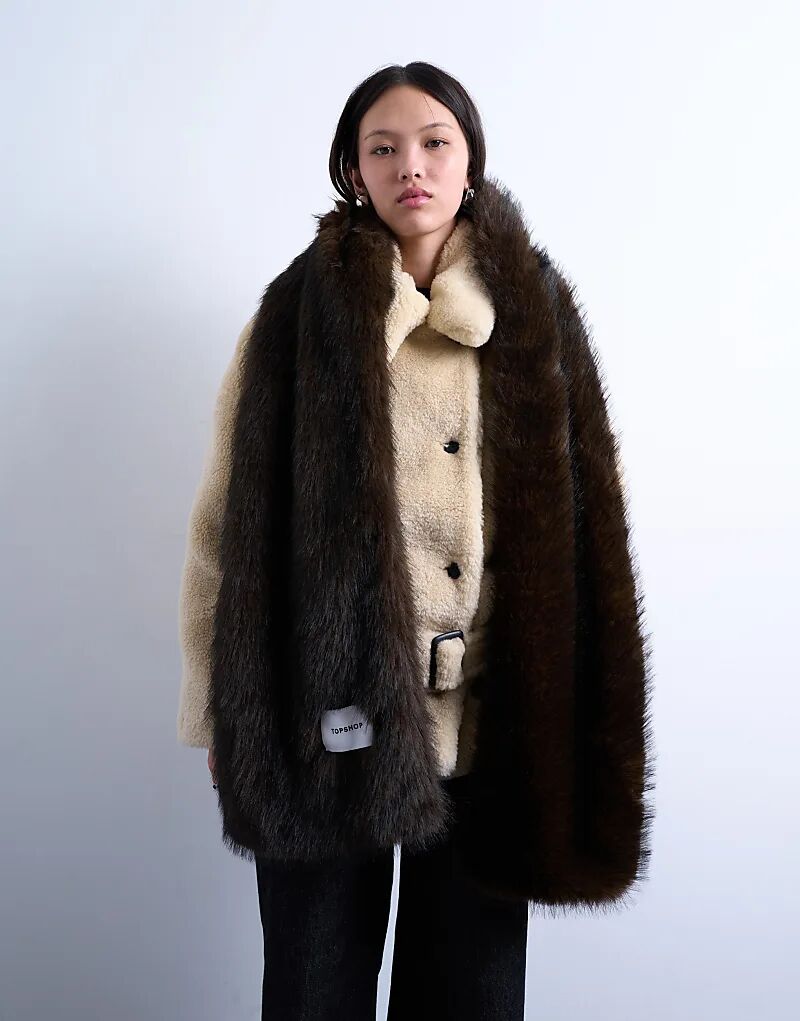 

Шарф из искусственного меха Topshop Sophie шоколадного цвета