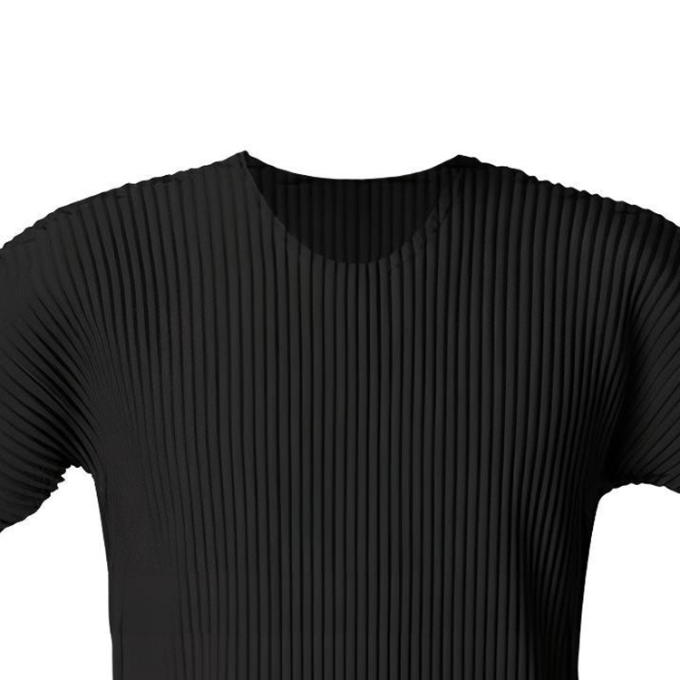 

Футболка плиссированная Homme Plissé Issey Miyake, черная