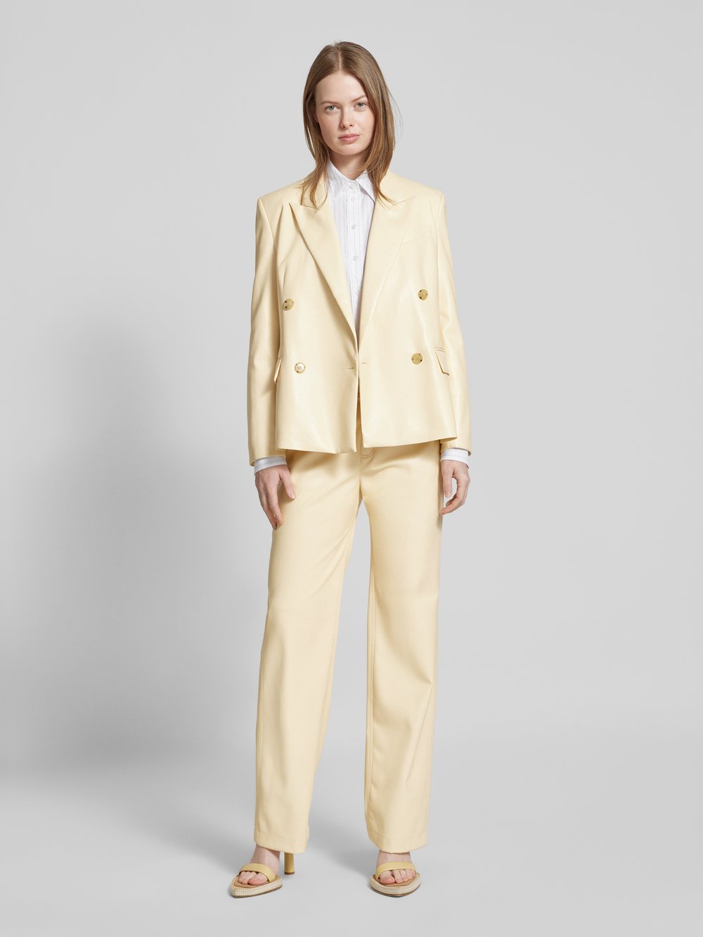 

Блузка-рубашка прямого кроя с нагрудным карманом, модель «Briella_Monday» BOSS, светло-розовый