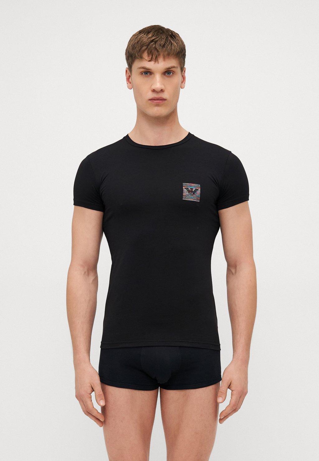 

Нижняя футболка SLEEVE CREW NECK Emporio Armani, черный