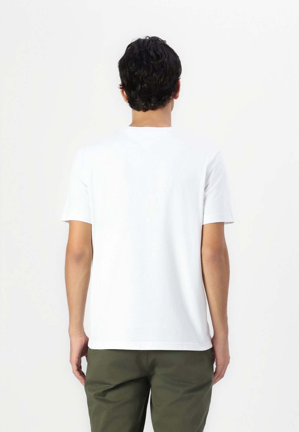 

Базовая футболка SMALL CREST TEE Tommy Hilfiger, белый