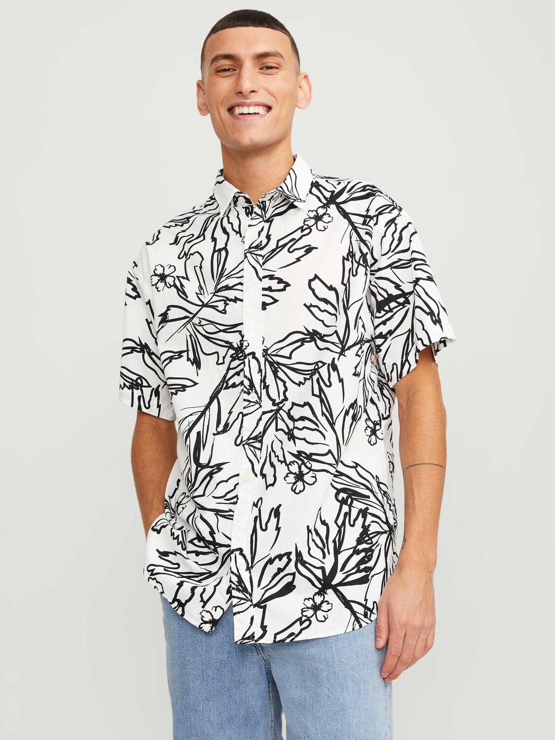 

Рубашка Jack & Jones JORLAFAYETTE AOP SHIRT SS, белый