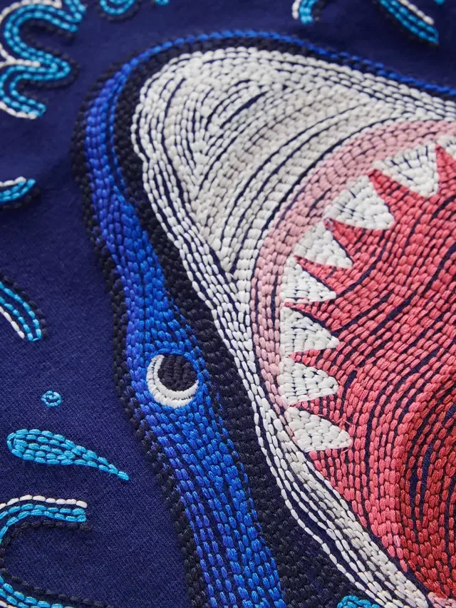 Детская светящаяся в темноте футболка Superstitch, синяя/разноцветная Mini Boden — фото 3