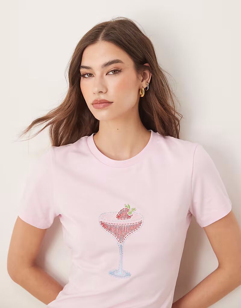 

Детская футболка ASOS DESIGN с вышитым коктейлем розового цвета