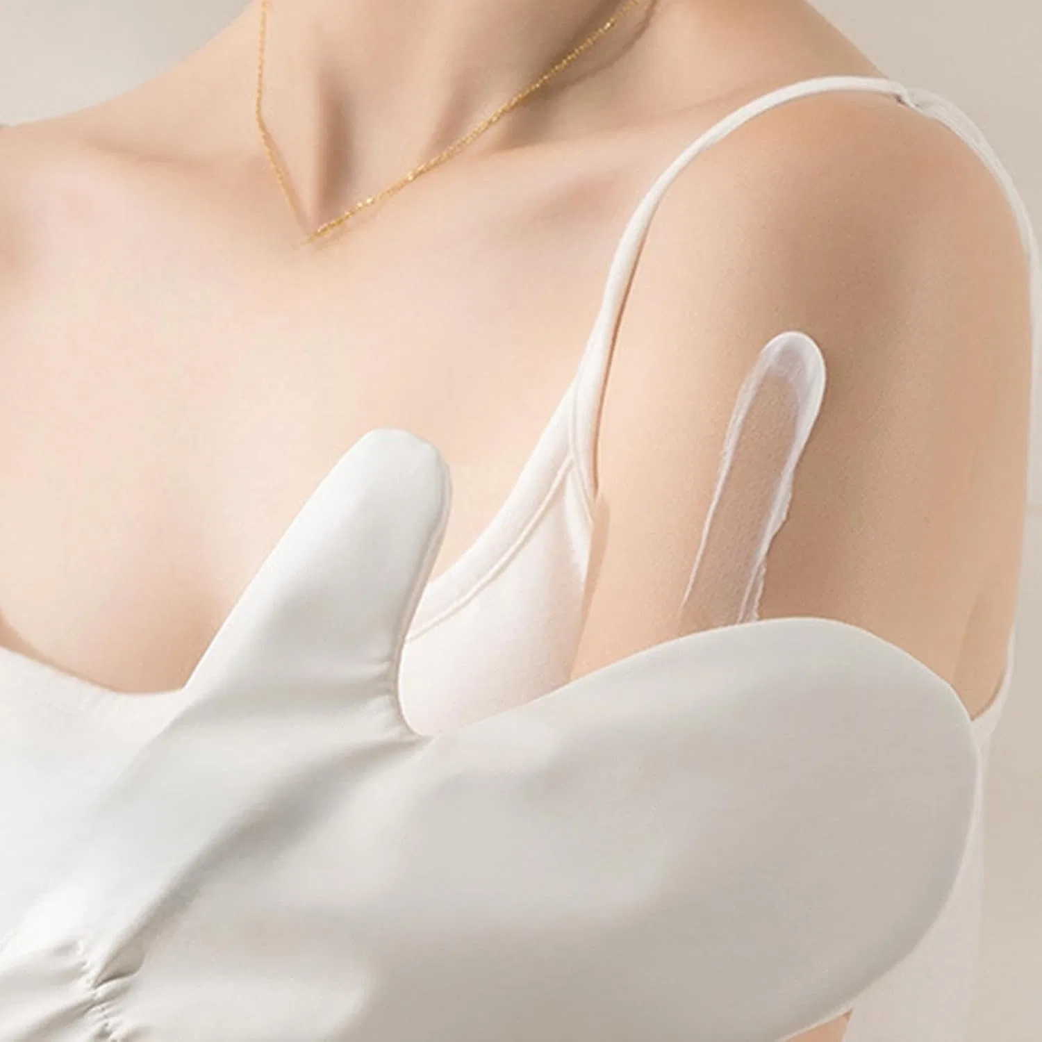 Водонепроницаемая перчатка-аппликатор для автозагара для лица и тела Generisch, White — фото 2
