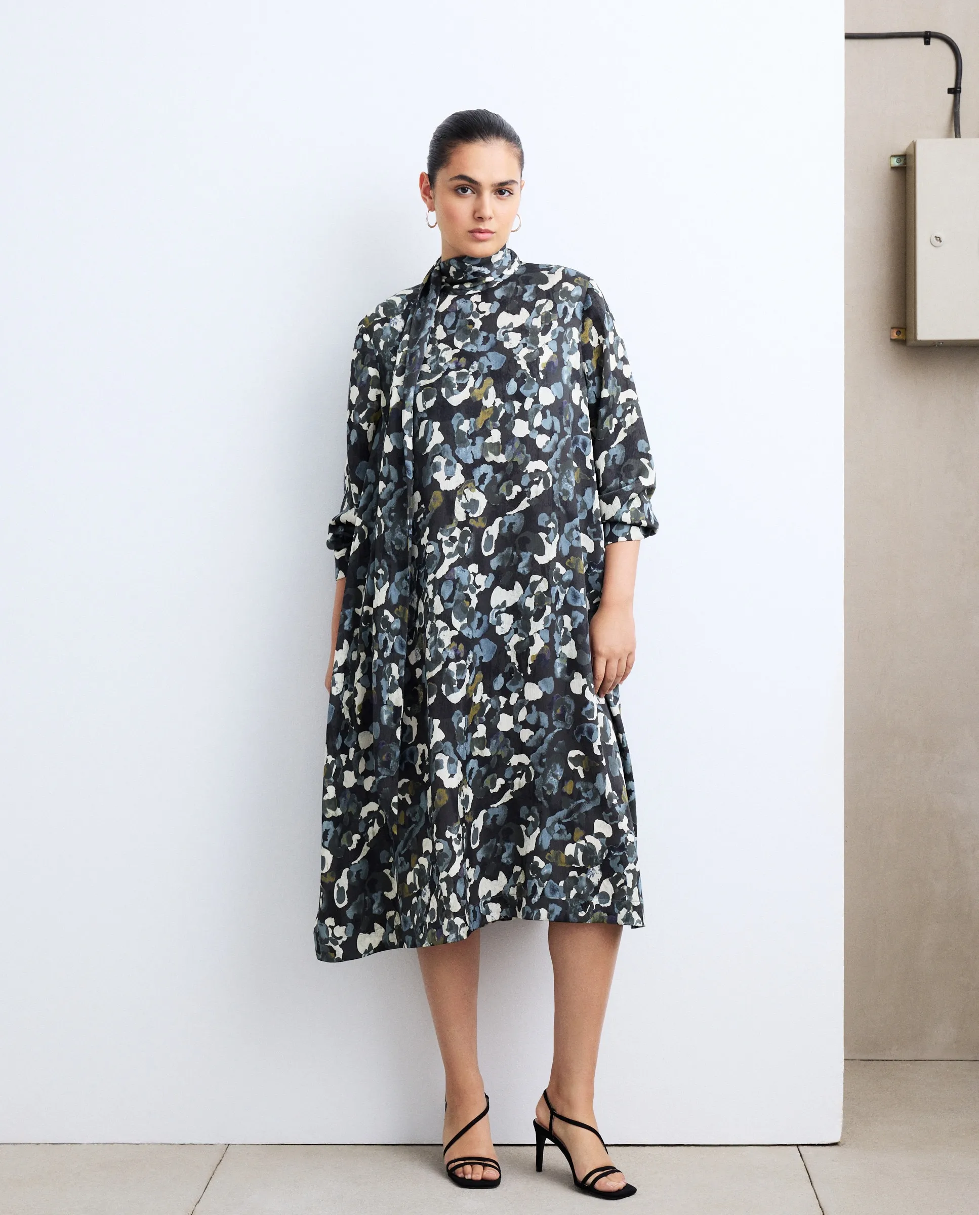 

Женское платье миди с принтом Couchel, зеленый