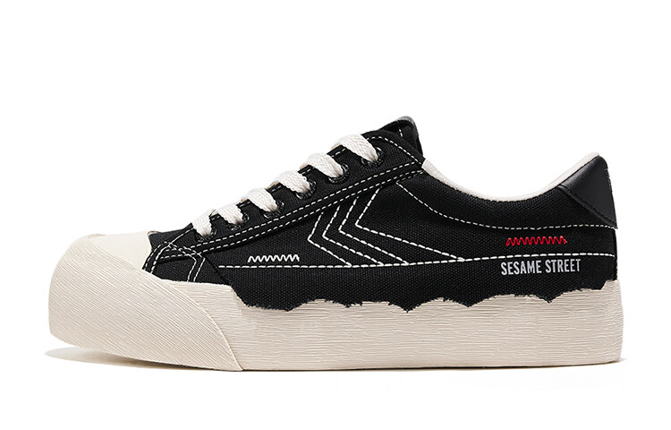 

Sesame Street X Canvas Shoes Unisex Low-Top Black Feiyue