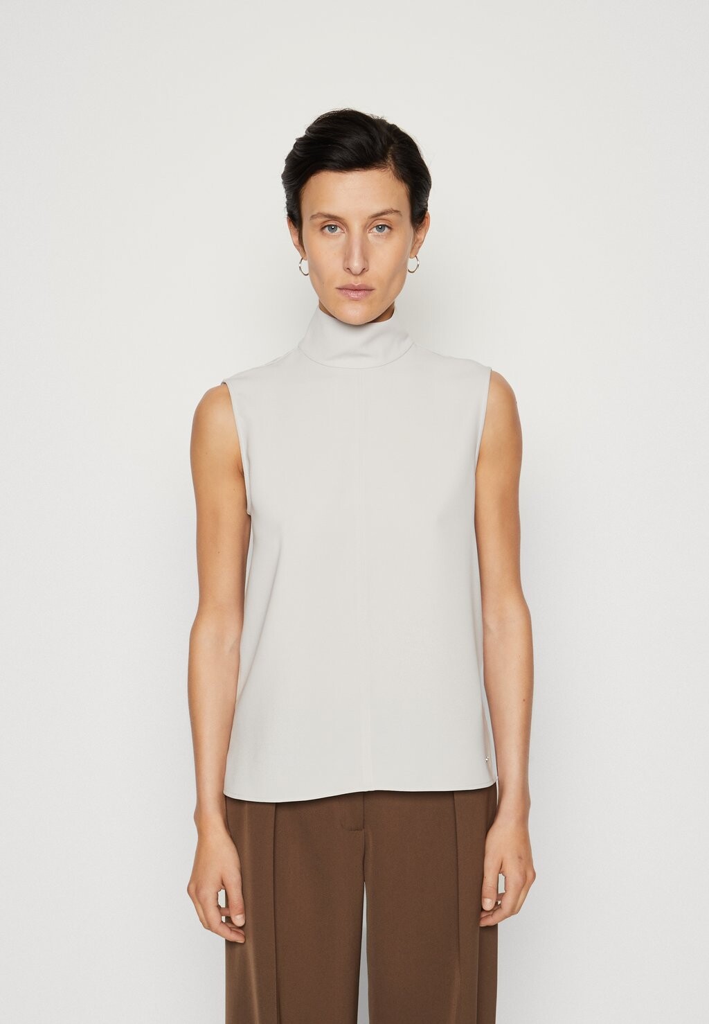 

Верх Calvin Klein STRUCTURE MOCK NECK, цвет morning haze