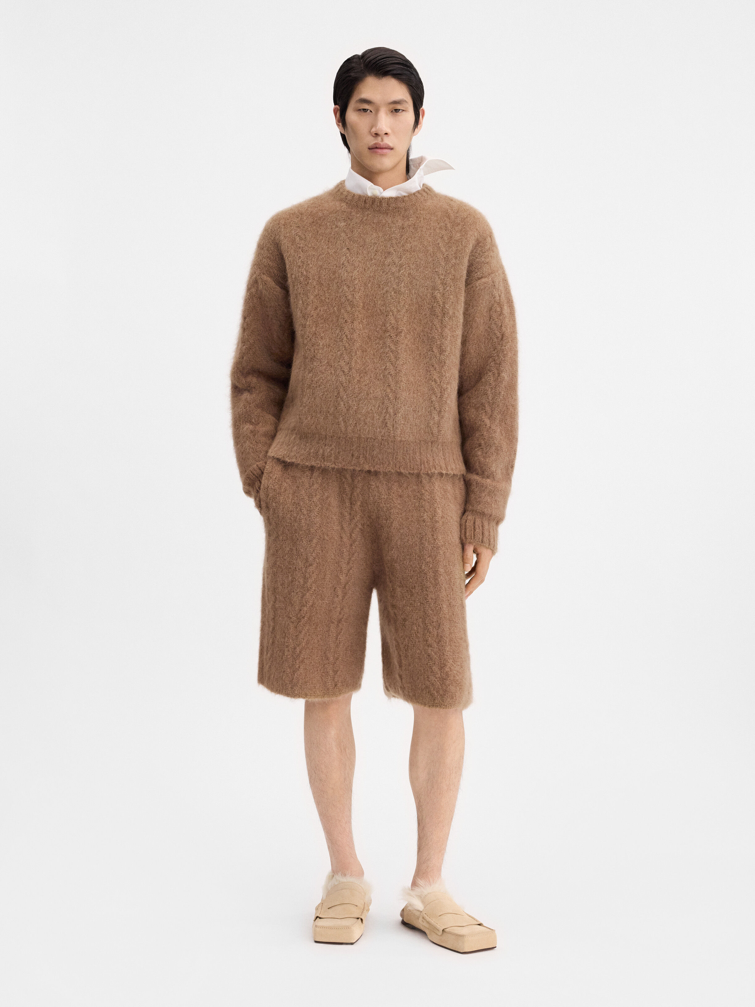 

Шорты из мохера JACQUEMUS The Nuvola shorts, кэмел
