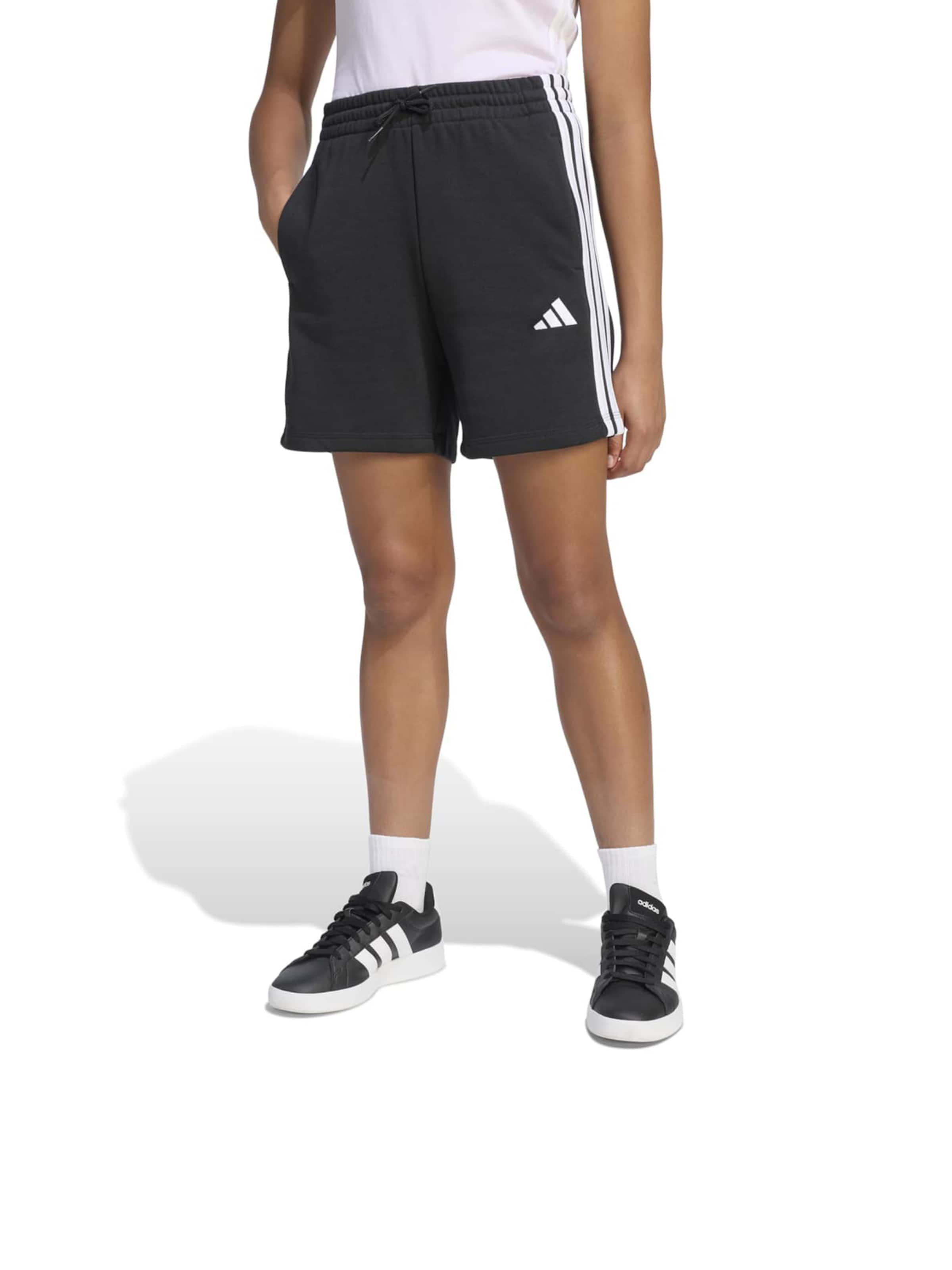 Adidas Sportswear Спортивные шорты Regular в черном цвете — фото 2