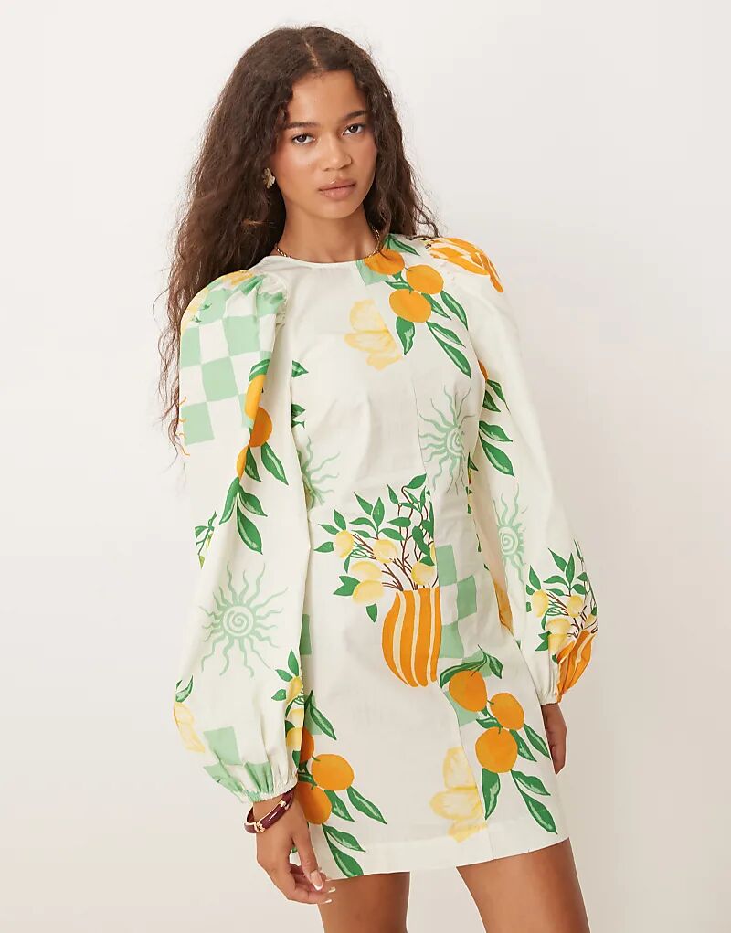 

Мини-платье ASOS DESIGN с рукавами-фонариками, завязками на спине и летним принтом