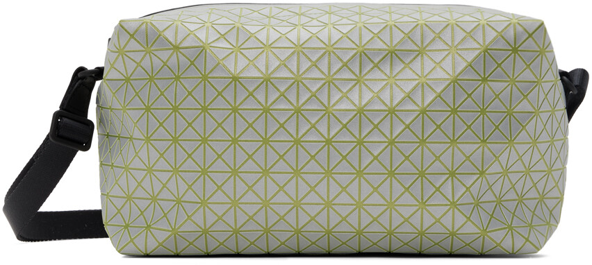 

Зеленая седельная сумка с отражателем Bao Bao Issey Miyake, цвет Silver