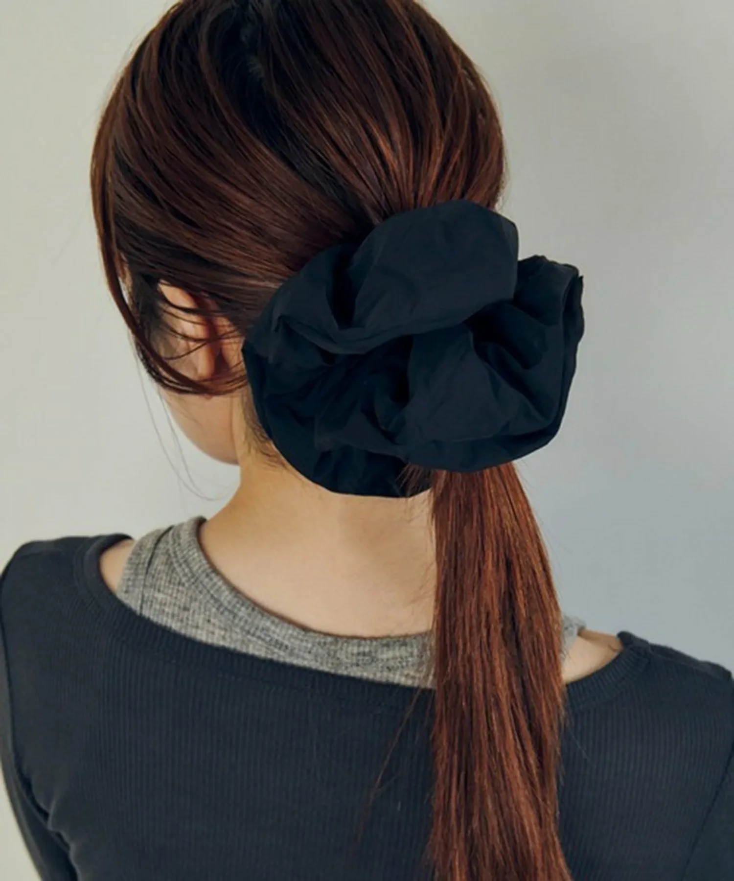 ЗОЛОТИСТАЯ/Большая резинка для волос Goldy, NVY — фото 4