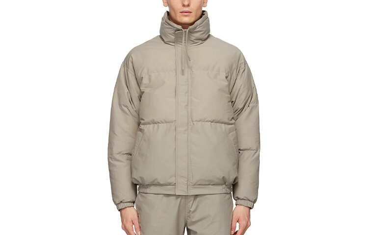 

FW20 Стеганая куртка унисекс Moss Fear Of God Essentials, цвет Moss