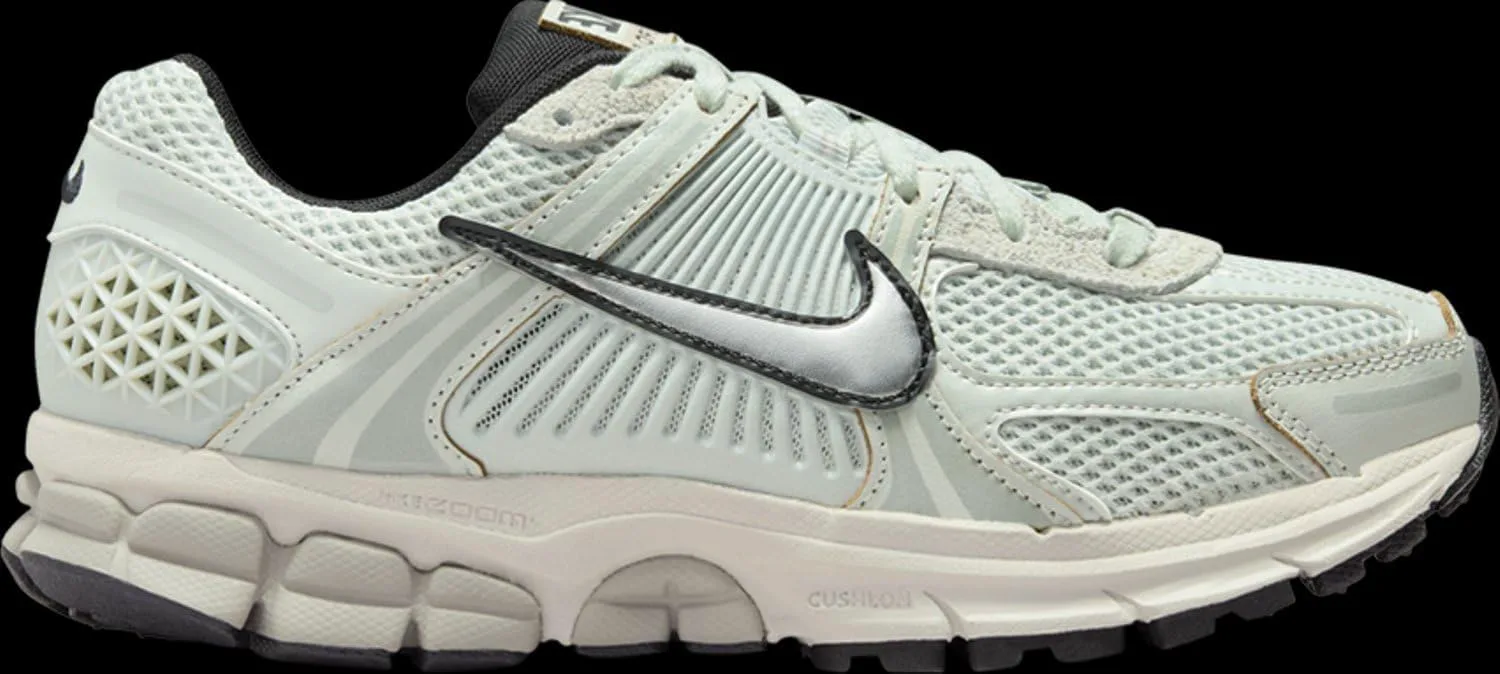 Женские кроссовки для бега Nike Zoom Vomero 5, светло-серебристый — фото 3