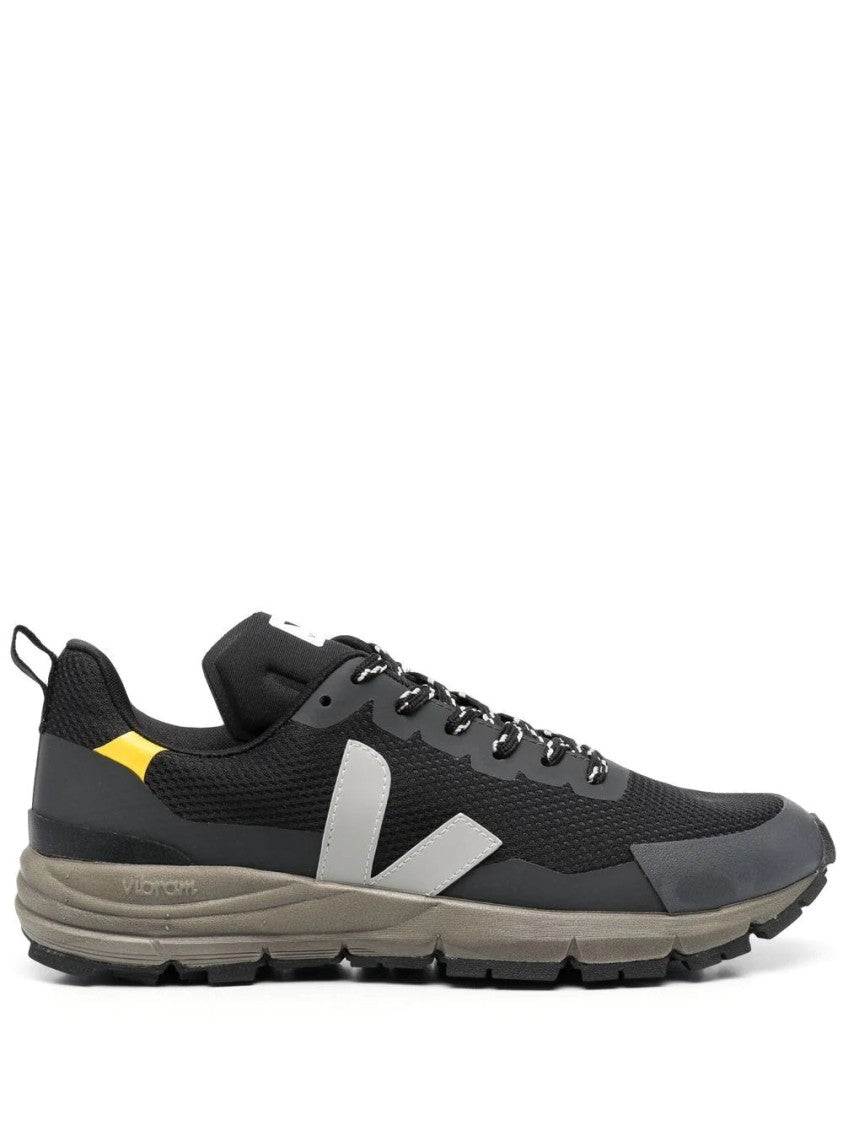 

Кроссовки Dekkan VEJA, черный