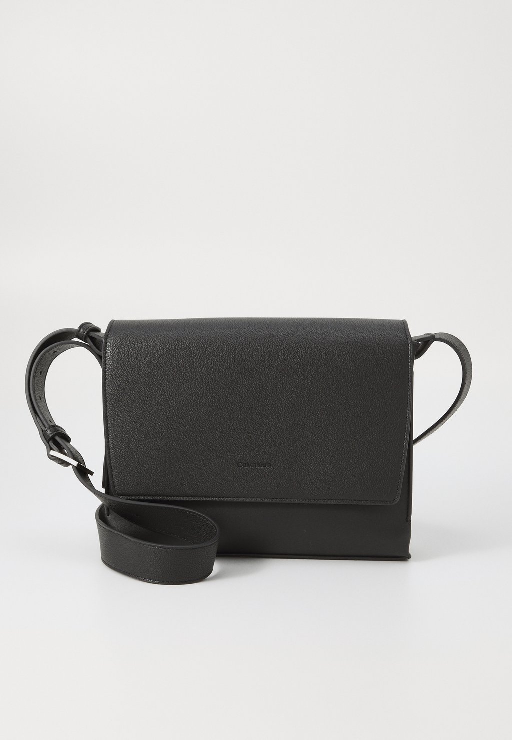 

Сумка через плечо MICRO PEBBLE MESSENGER - Across body bag Calvin Klein, черный