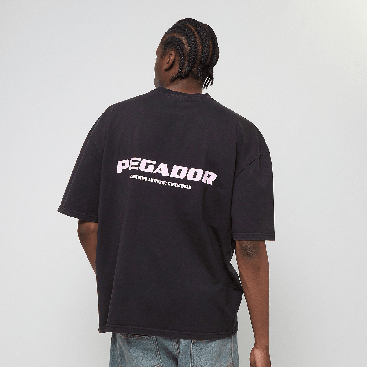 

Футболка Pegador Coline Logo Oversized Tee Vintage, черный