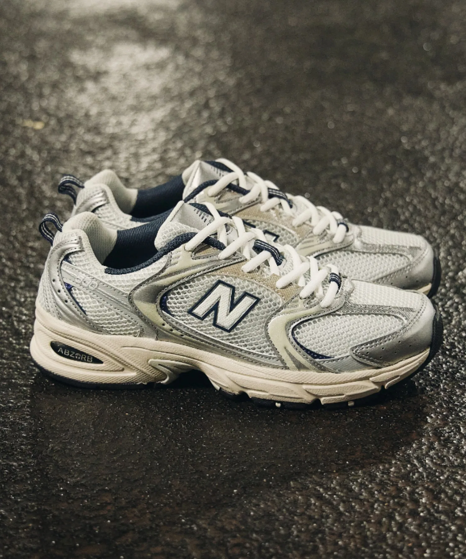 Унисекс кроссовки New Balance MR530 серебристые — фото 2