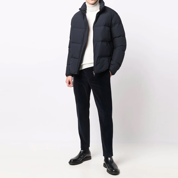 Приталенная утепленная куртка с высоким воротником на молнии EMPORIO ARMANI, темно-синий — фото 3