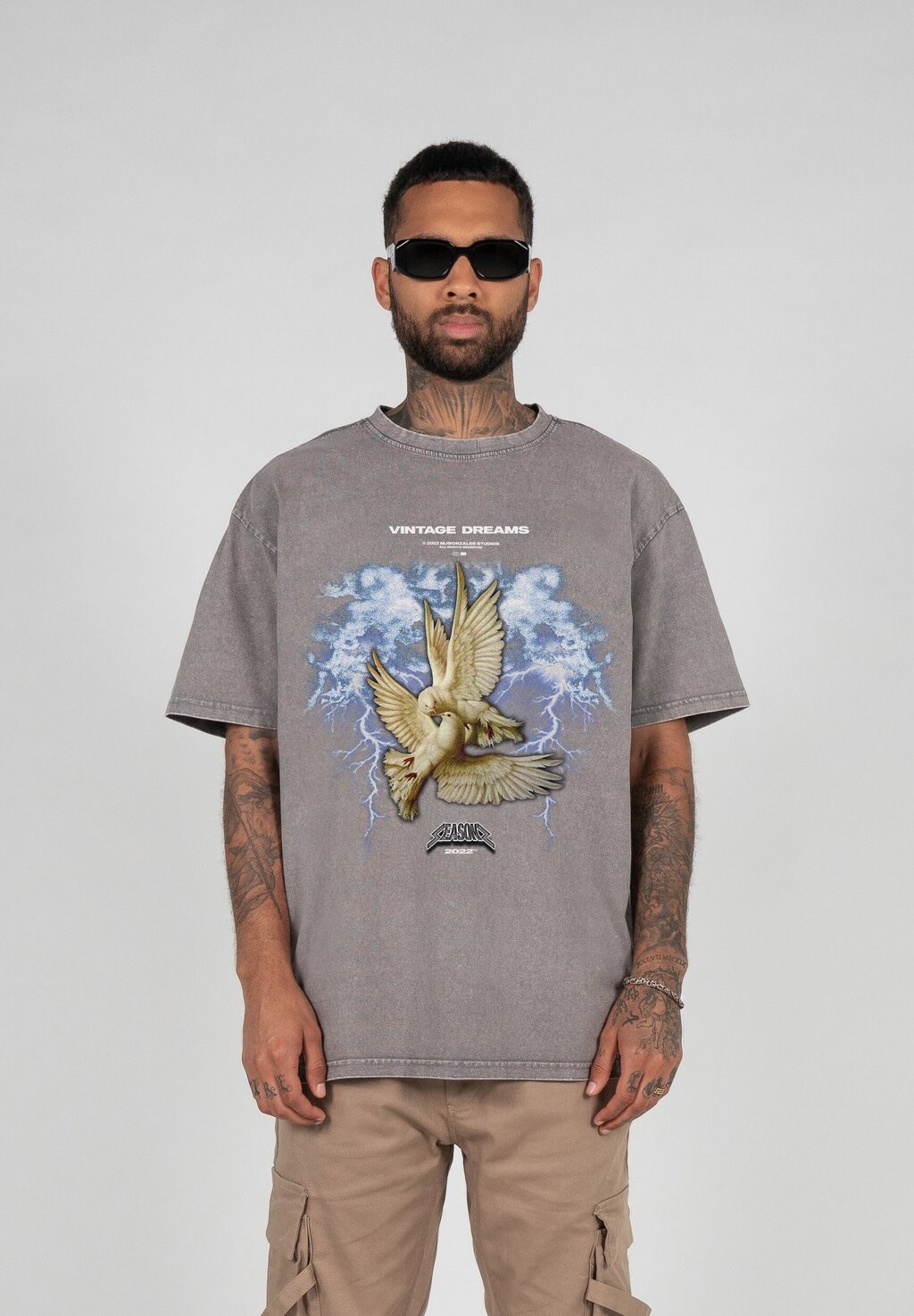 

Футболка с принтом VINTAGE DREAMS ACID WASHED HEAVY TEE MJ Gonzales, серый