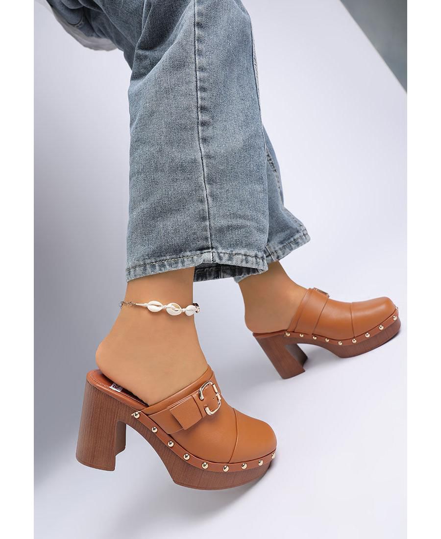 

Женские кожаные сабо Septim с заклепками London Rag, Beige/khaki